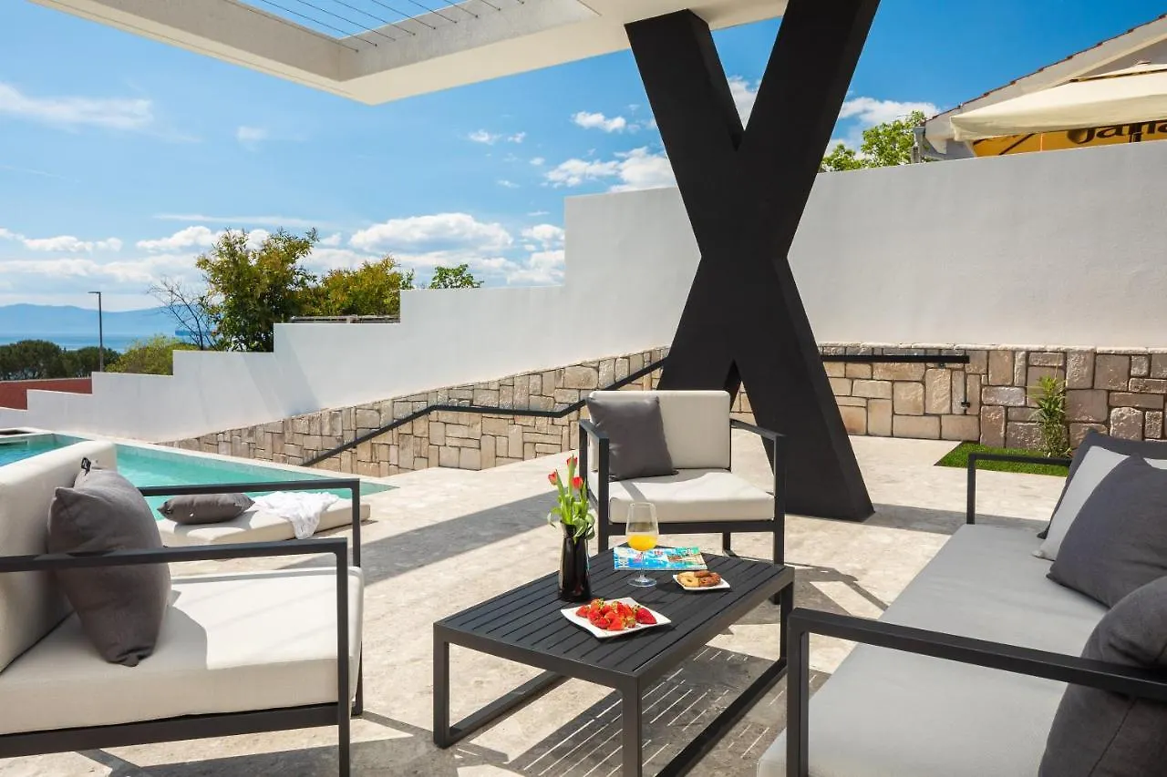 Luxury Villa Ole With Pool Kostrena